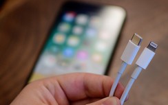 Từ iPhone 15 sẽ dùng USB-C, thủ thuật nào giúp tận dụng cáp sạc Lightning?