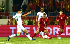 Đối thủ của tuyển Việt Nam tại Asian Cup bị người nhà "vạch áo"