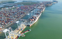 Vì sao giá cước vận tải container đường biển tăng vọt?