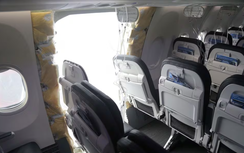 Từ vụ bay cửa phụ, hãng bay Mỹ phát hiện nhiều chiếc Boeing 737 Max 9 có vấn đề