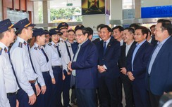 Thủ tướng Phạm Minh Chính thăm, động viên người lao động đường sắt