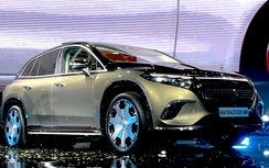 Mercedes-Benz khai mạc triển lãm riêng tại Hà Nội, ra mắt xe điện Maybach EQS 680