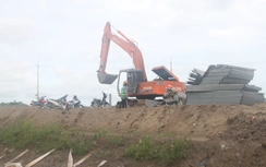 Cà Mau triển khai cao điểm "500 ngày đêm thi đua hoàn thành 3.000km đường bộ cao tốc"