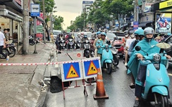 TP.HCM lại sụt lún đường sau mưa lớn