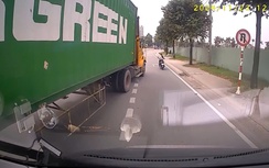 CSGT đang xác minh tài xế xe container đánh võng trên đường Mỹ Phước Tân Vạn