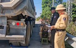 Lạng Sơn: Chấn chỉnh xe chở vật liệu, ngăn tai nạn trên quốc lộ