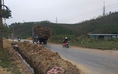 Quảng Ninh: Dự án đường ống nước ngập bụi, gây mất ATGT