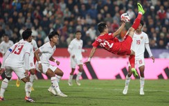 CĐV Indonesia có hành động bất ngờ với tuyển Việt Nam sau trận quyết đấu tại AFF Cup