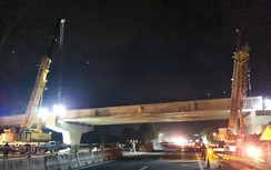 Bát mỳ vội đêm giao thừa khi thi công cầu vượt cao tốc Cam Lâm - Vĩnh Hảo