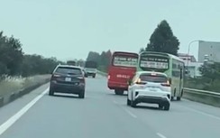 Khởi tố lái xe khách chèn ép nhau trên cao tốc Hà Nội - Bắc Giang