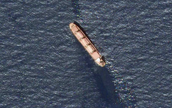 Bị Houthi tấn công trên Biển Đỏ, tàu chở 41.000 tấn hàng có nguy cơ bị chìm