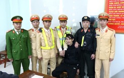 CSGT Quảng Bình phát hiện đối tượng đi xe máy chở gần 2.000 viên ma túy