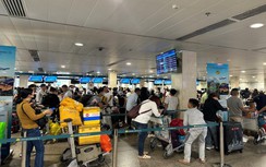 Trung bình mỗi ngày sân bay Tân Sơn Nhất khai thác 900 chuyến bay dịp tết Nguyên đán 2024