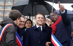 Tổng thống Pháp tuyên bố sẽ bơi trên sông Seine để chứng minh nước sạch