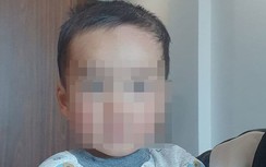 Bé trai 18 tháng tuổi bị bỏ rơi tại trung tâm thương mại ở Hà Nội