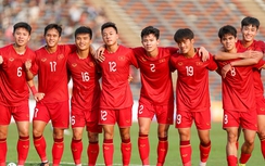 HLV Troussier gọi ngôi sao từng thử việc ở La Liga cho U23 Việt Nam