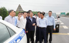 Địa phương mong Quốc hội ưu tiên nguồn lực đầu tư cao tốc Cam Lộ - La Sơn lên 4 làn xe