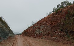 Quảng Ninh: Hơn 16 năm làm không xong gần 10km đường chuyên dụng