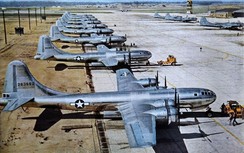 “Siêu pháo đài bay” của Mỹ được trang bị những gì?