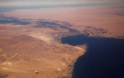 Ai Cập nghiên cứu mở rộng kênh đào Suez