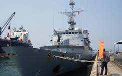 Cận cảnh tàu Hải quân Pháp vừa cập cảng Tiên Sa