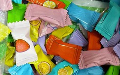 Lâm Đồng: Hàng loạt học sinh nhập viện sau khi ăn kẹo lạ