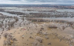 Thảm họa lũ lụt lan rộng, nhiều vùng của Nga ban bố tình trạng khẩn cấp