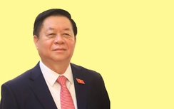 Chân dung tân Ủy viên Bộ Chính trị, Trưởng Ban Tuyên giáo Trung ương Nguyễn Trọng Nghĩa