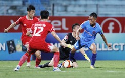 Cầu thủ "mất tích" 10 năm ở tuyển Việt Nam lọt vào mắt xanh HLV Kim Sang-sik?