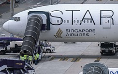 Vụ máy bay gặp nhiễu động gây chết người: Bài học từ cách xử lý của Singapore Airlines