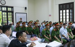 Tuyên phạt cựu Bí thư tỉnh ủy Lào Cai Nguyễn Văn Vịnh 5 năm 6 tháng tù giam