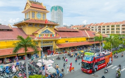 Tuyến buýt hai tầng Sài Gòn - Chợ Lớn hút khách ngày đầu hoạt động