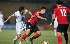 V-League: Quang Hải lập siêu phẩm, CAHN vẫn thua đau trên sân nhà