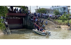 Lật thuyền khi đi bắt cá, đôi vợ chồng ở Nam Định tử vong