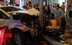 Hiện trường vụ ô tô tông hàng loạt xe máy, hai người tử vong ở Vũng Tàu