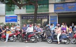 Khánh Hòa: Một thí sinh sử dụng điện thoại trong nhà vệ sinh