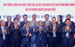 Cuộc gặp xúc động của Thủ tướng Phạm Minh Chính với những người bạn Hàn Quốc