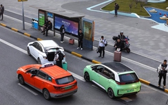 Trung Quốc tính thanh lọc tài xế taxi công nghệ