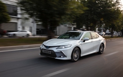 Bảng giá Toyota Camry tháng 6/2024: Giảm giá 50 triệu đồng