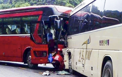 Hai xe khách trong vụ tai nạn trên đảo Cát Bà có còn hạn kiểm định?