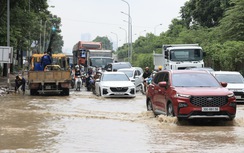 "Bắt bệnh, kê đơn" xóa ngập úng trên Đại lộ Thăng Long