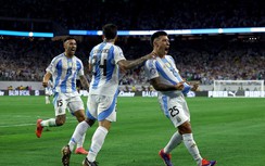 Kết quả Argentina vs Ecuador: Messi "mất tích", nhà vô địch thế giới suýt ôm hận