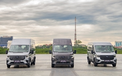 Ford Transit hoàn toàn mới ra mắt, giá từ 905 triệu đồng