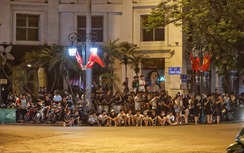 Liều lĩnh chém người đi đường, cướp xe máy ngay trước Nhà hát Lớn