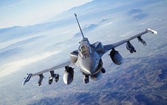 Ukraine sửa đường cao tốc cho tiêm kích F-16 cất cánh