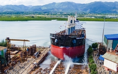 Hạ thủy tàu hàng 45.000 DWT đáp ứng điều kiện khắt khe tại châu Âu, Mỹ