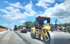 Đắp xong nền đường cao tốc Quảng Ngãi - Hoài Nhơn trong năm 2024