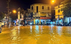 Lật thuyền, một tình nguyện viên ứng cứu lũ lụt ở Yên Bái tử vong