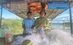 Người lái đò trên sông Lam vui mừng vì sắp... thất nghiệp