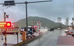 Đóng ba nút giao cao tốc Hạ Long - Vân Đồn vì sạt lở